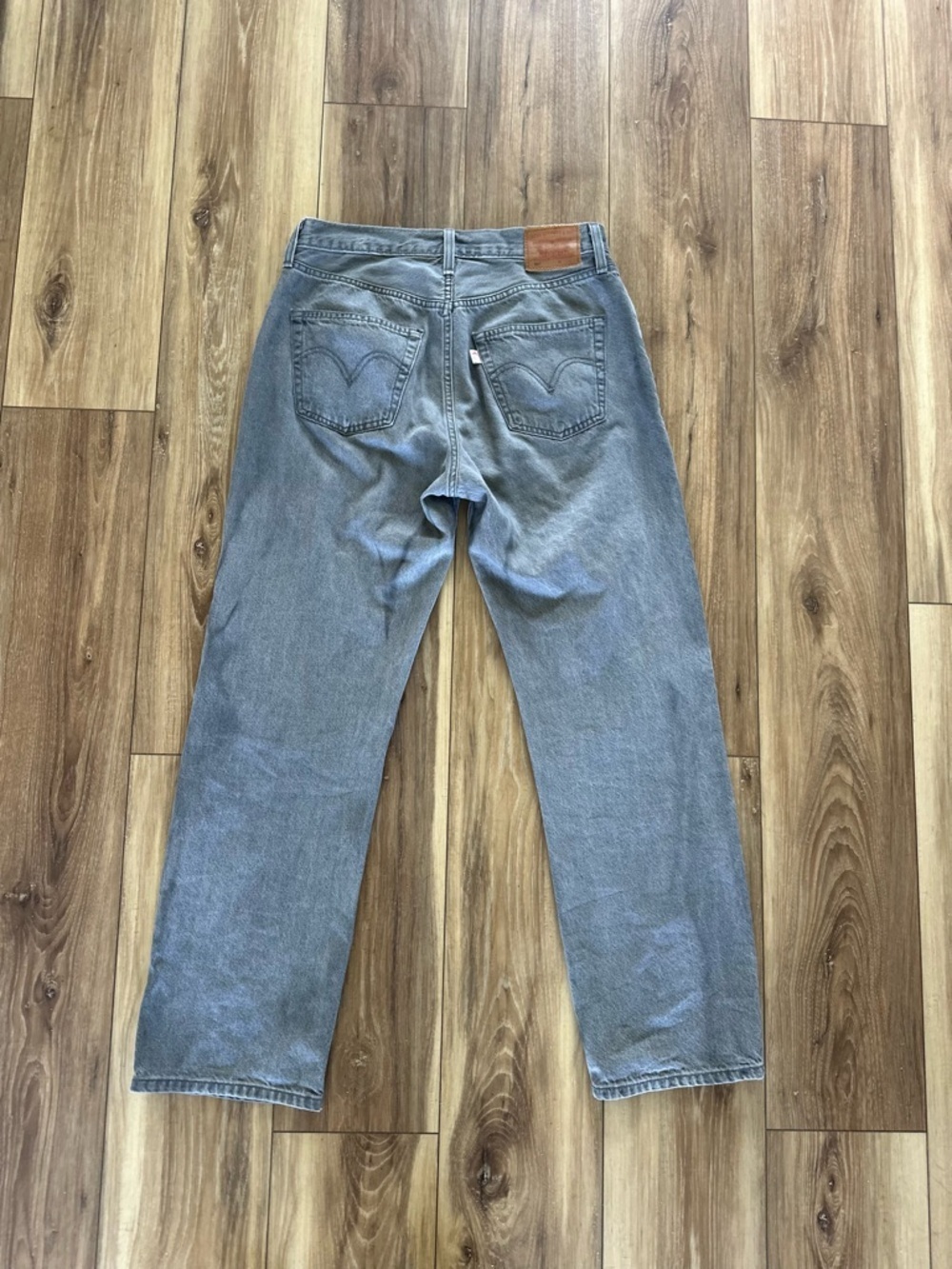 Levi’s 501 womens Gray High-Rise Straight Leg Jeans size W28L30 - Picture 5 of 6